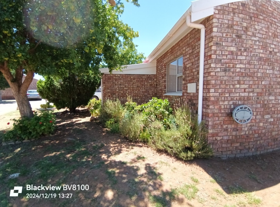 2 Bedroom Property for Sale in West Bank Western Cape
